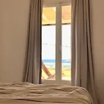 Beachfront 2 Bedrooms Niamos Lägenhet Antiparos
