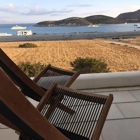 Beachfront 2 Bedrooms Niamos Apartamento Antíparos