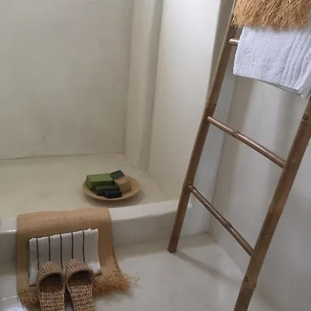 Appartement Beachfront 2 Bedrooms Niamos *